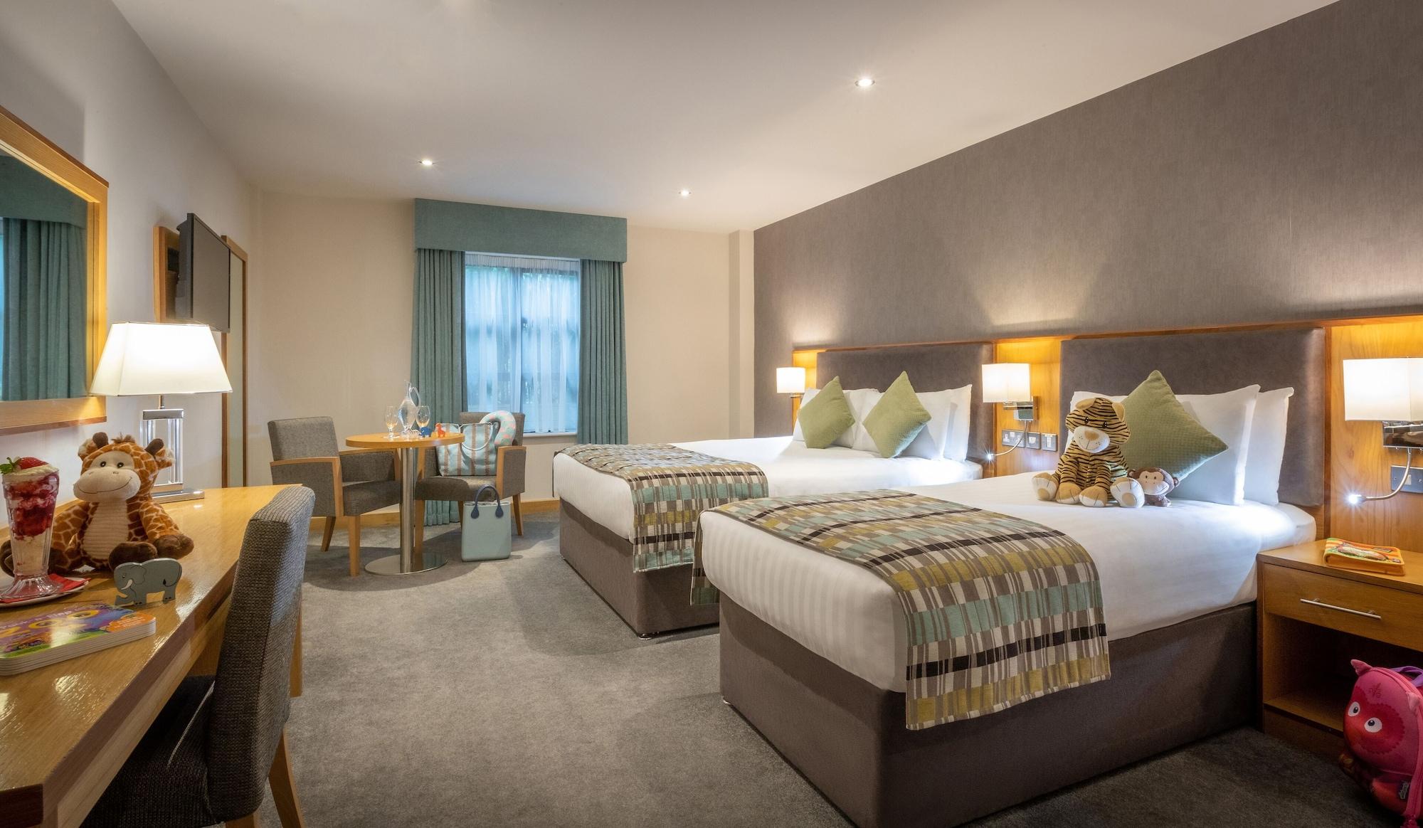 Westgrove Hotel Clane Eksteriør bilde
