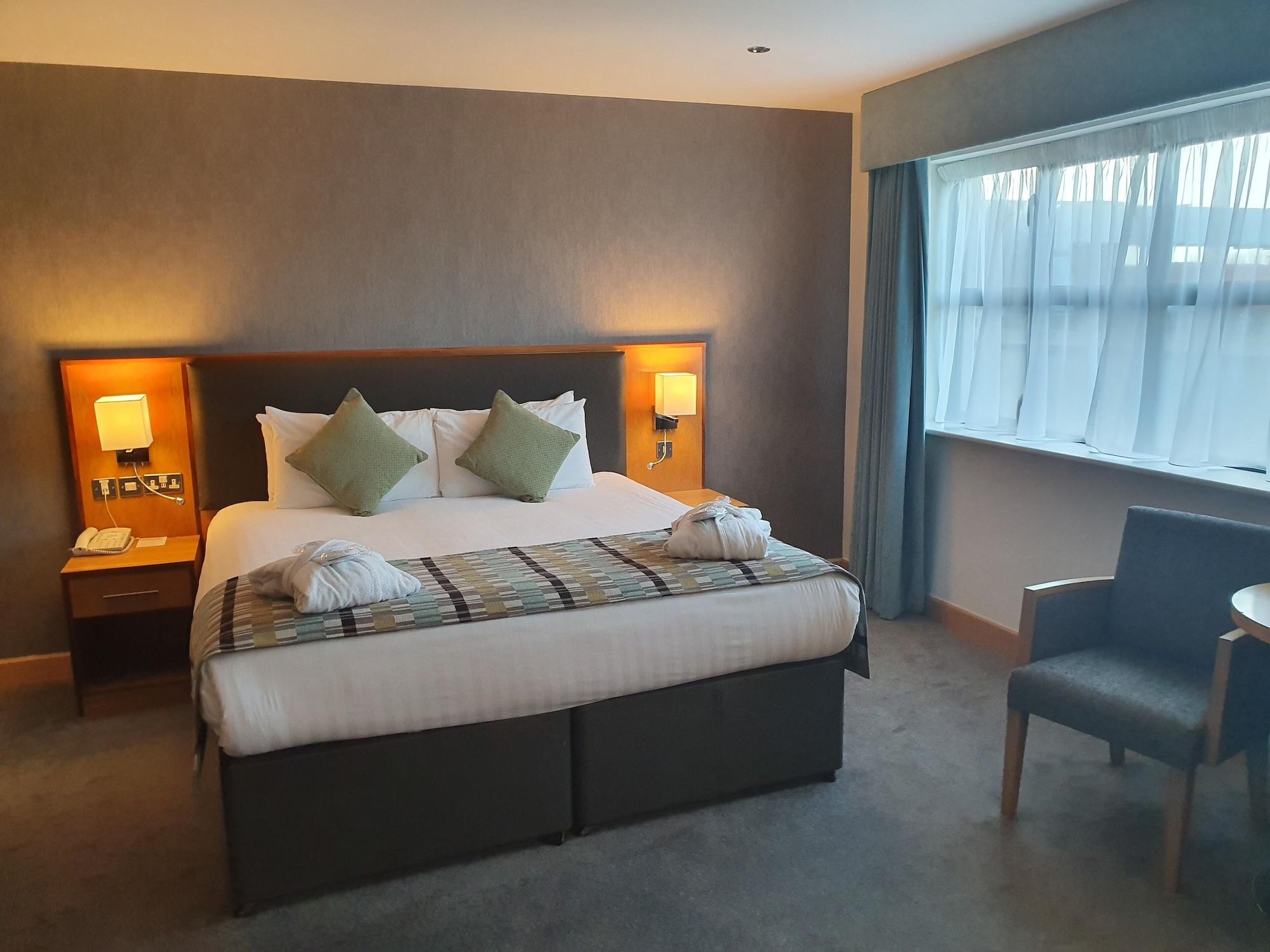 Westgrove Hotel Clane Eksteriør bilde