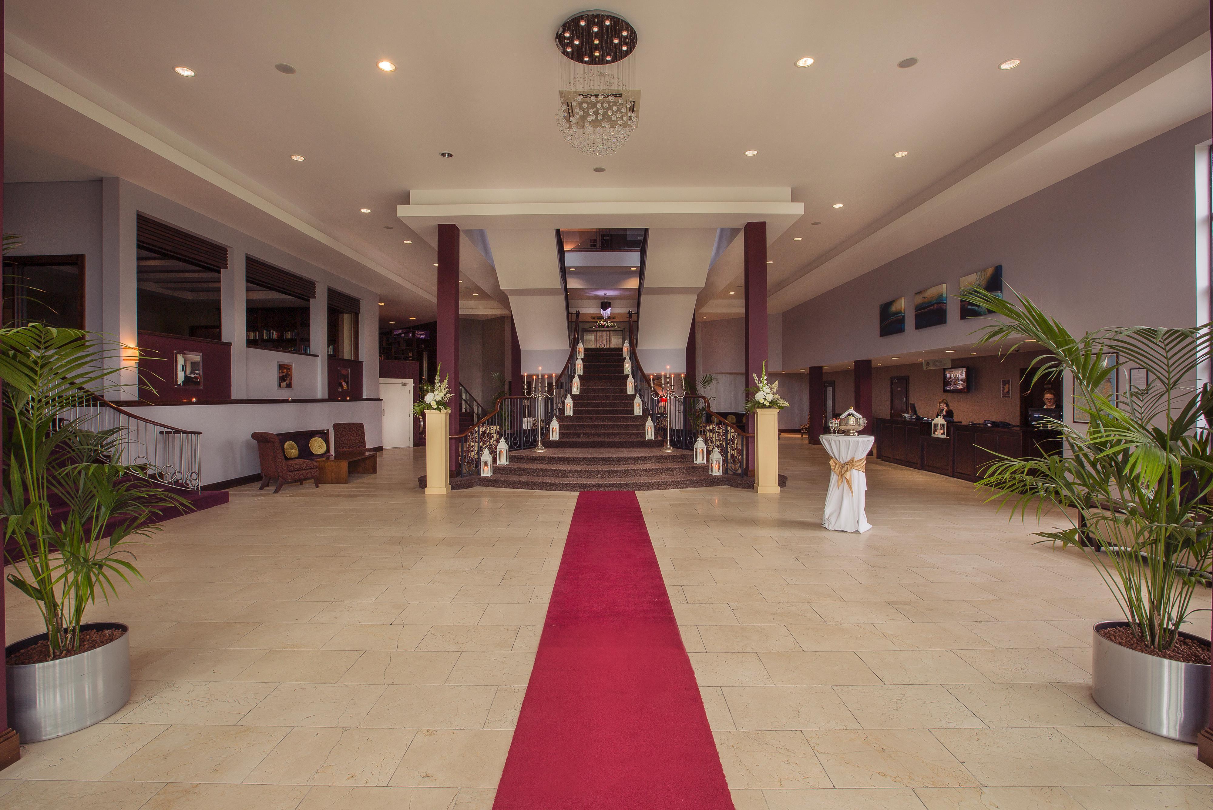 Westgrove Hotel Clane Eksteriør bilde