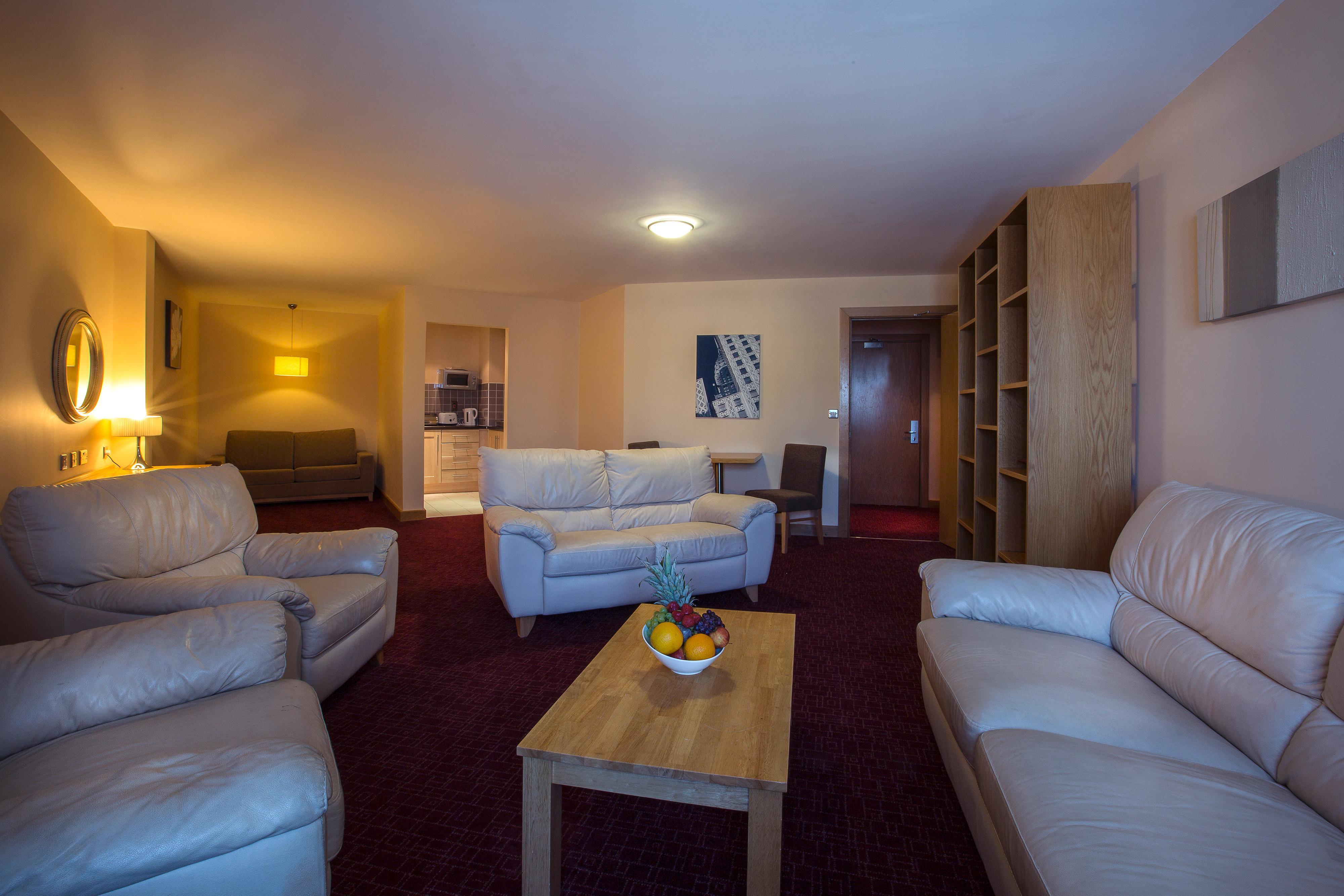 Westgrove Hotel Clane Eksteriør bilde