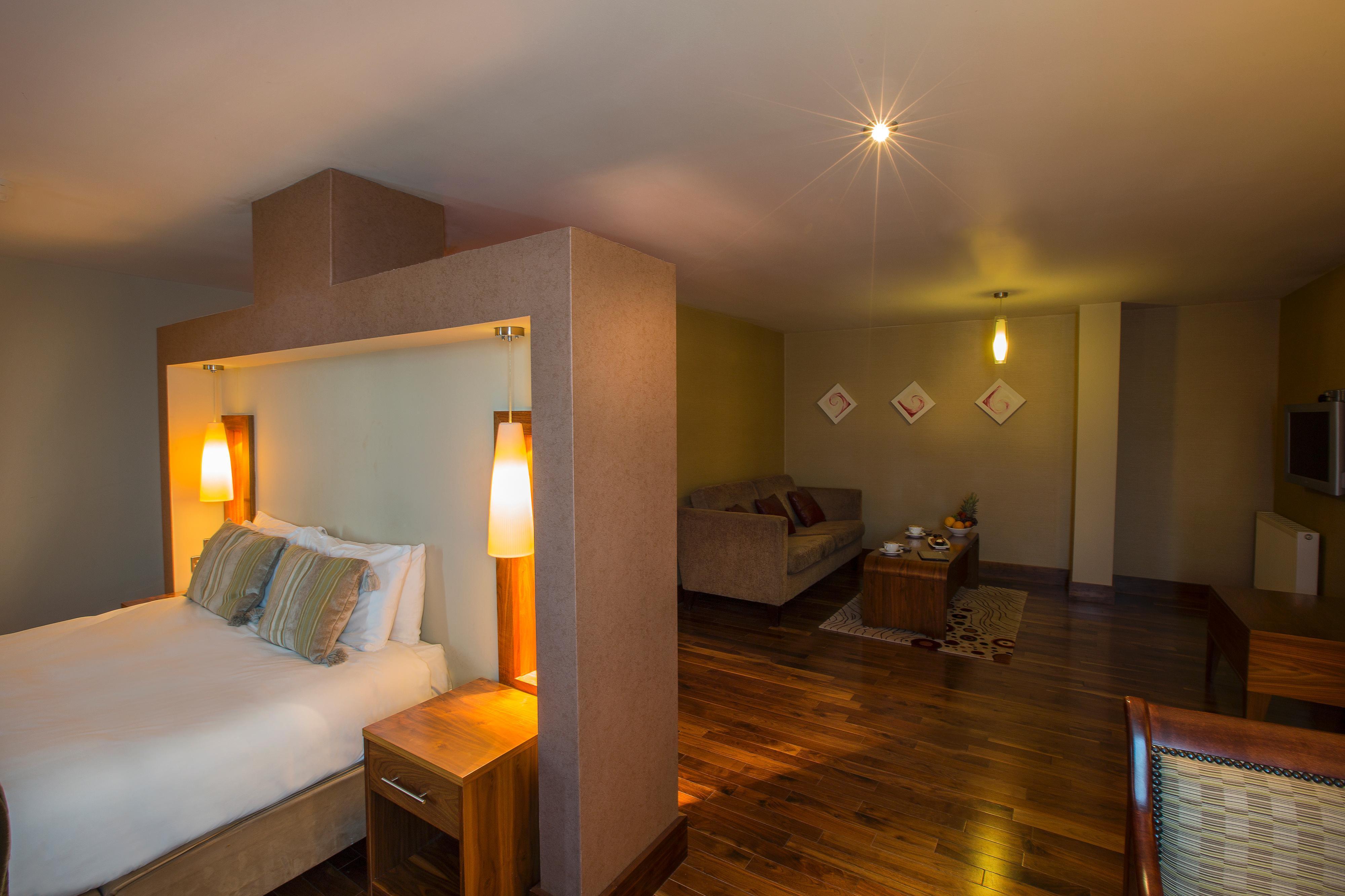 Westgrove Hotel Clane Eksteriør bilde