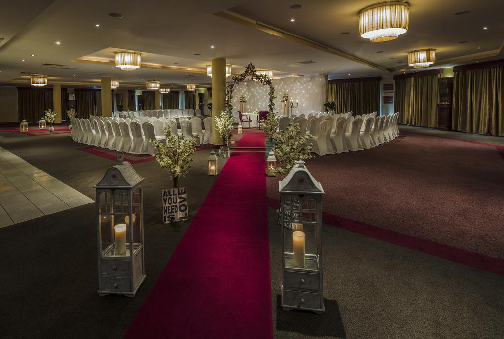 Westgrove Hotel Clane Eksteriør bilde
