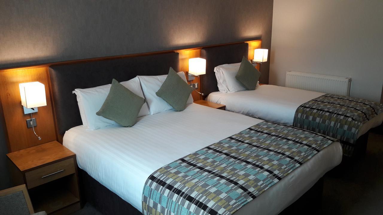 Westgrove Hotel Clane Eksteriør bilde